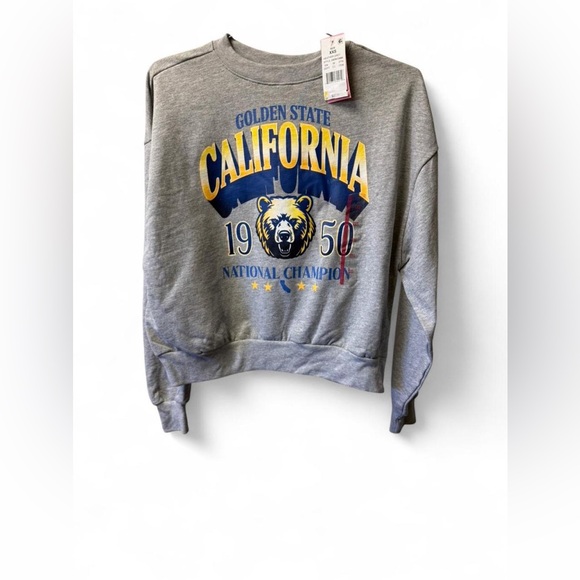 Target Sweaters - Golden State Champion Graphic Women's Sweater